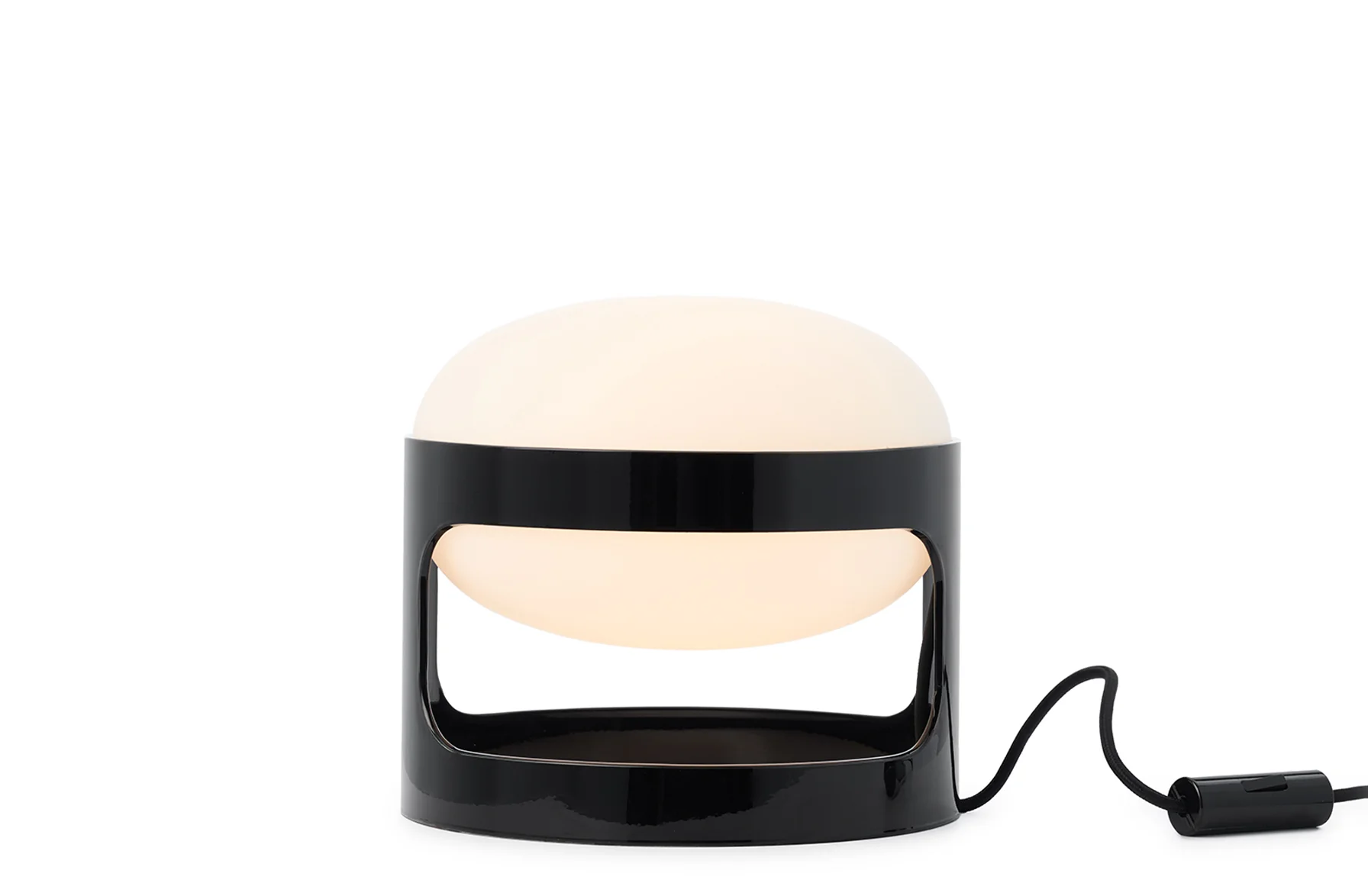 KD28 Table Lamp - Image 2