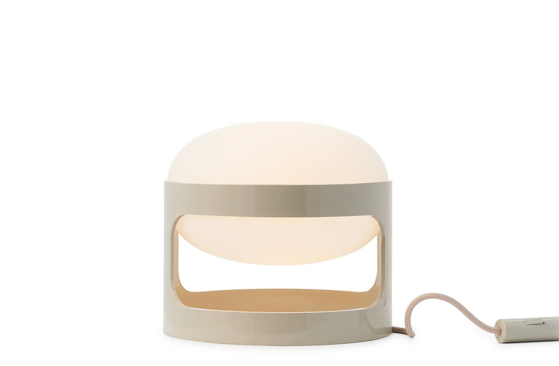 KD28 Table Lamp - Image 3